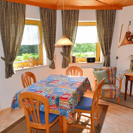 아파트 Ferienwohnung Reinwald